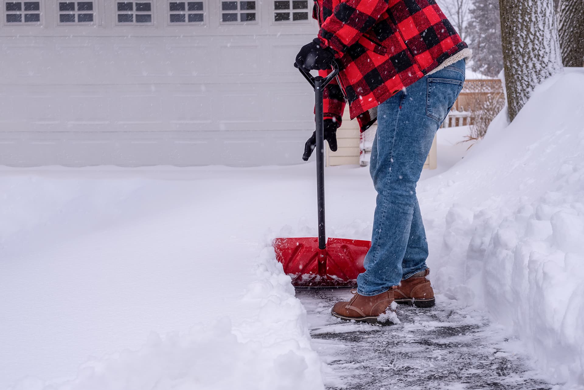 Effective Snow and Ice Removal Tips for Homeowners